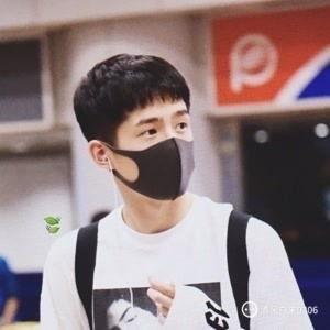 爆料刘昊然周冬雨视频合集,视频合集曝光校园恋情